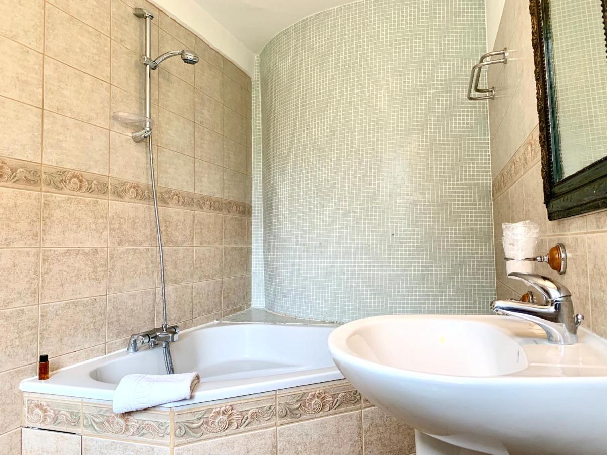 B&B La Tour Blanche Forest-Montiers Bagian luar foto